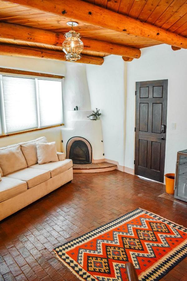 King Studio with Sofa Bed