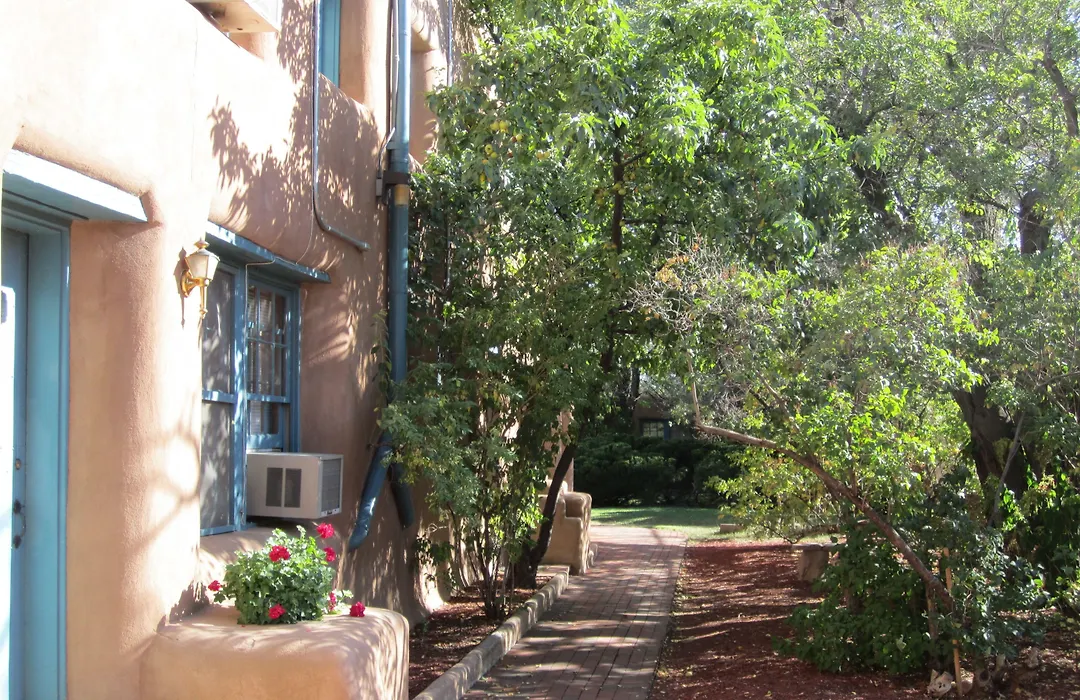 Pueblo Bonito Inn-1